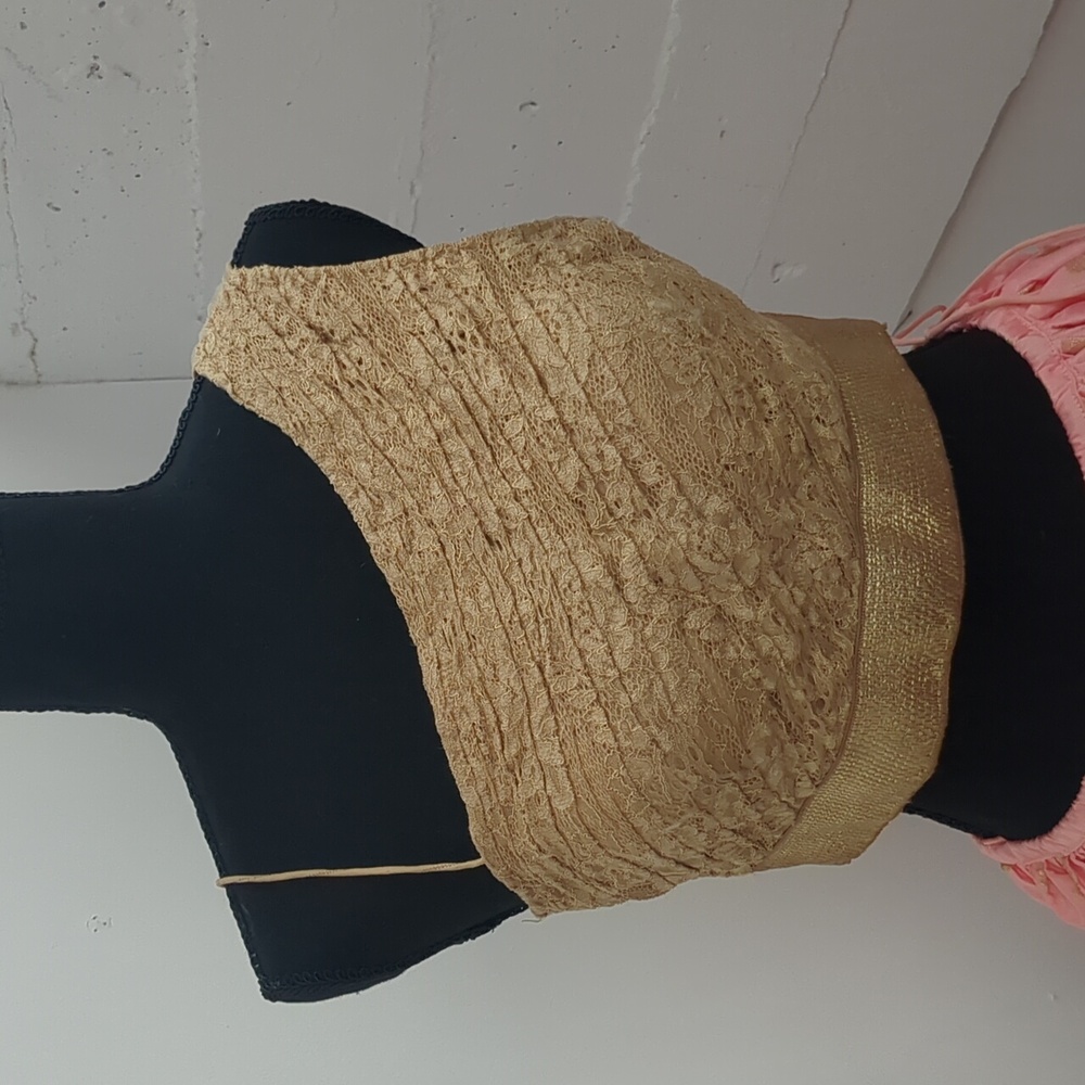 Elegant Gold Lace One-Shoulder Bralette Crop Top
